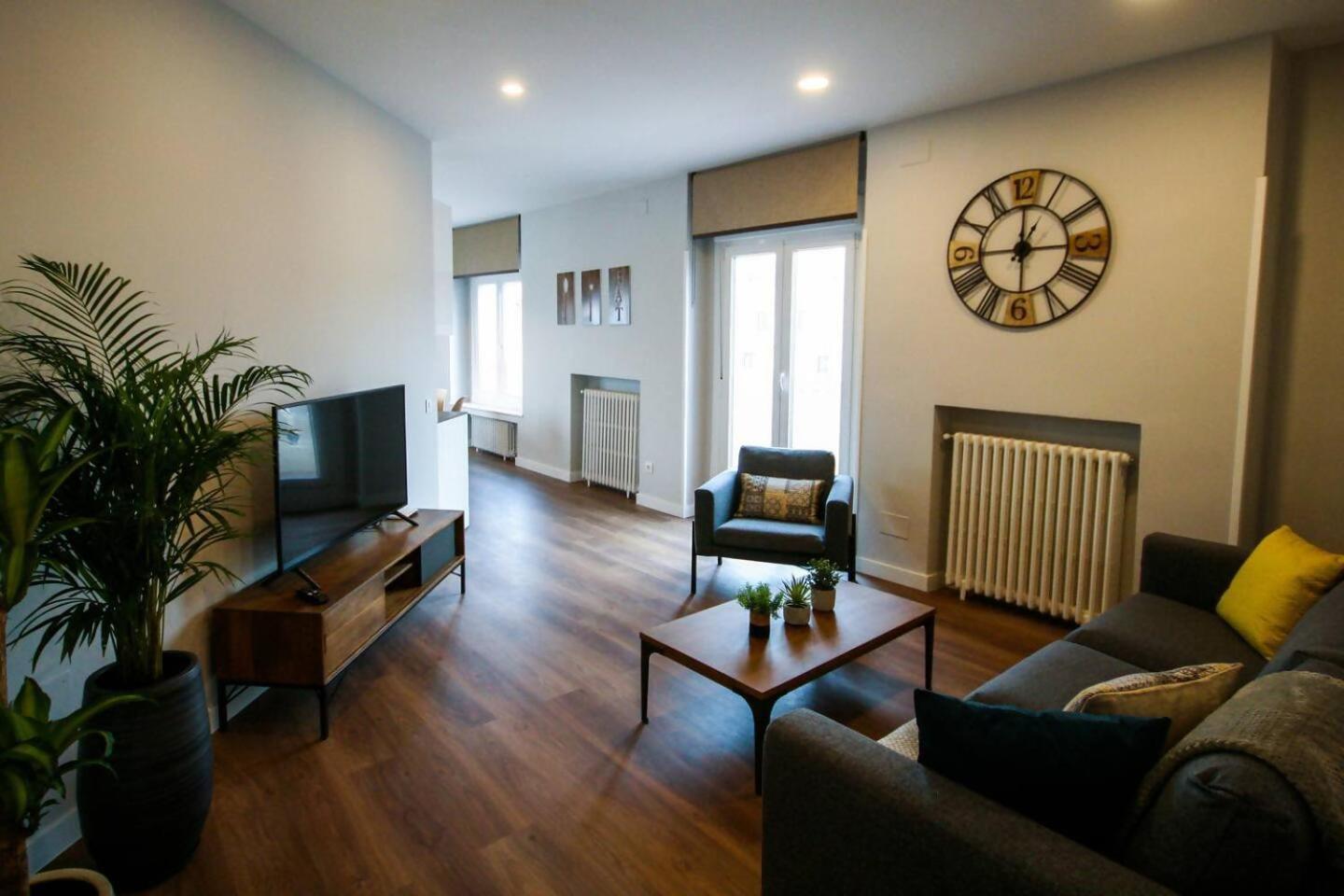 Appartement Con Terraza A Gran Via Y Palacio Real
